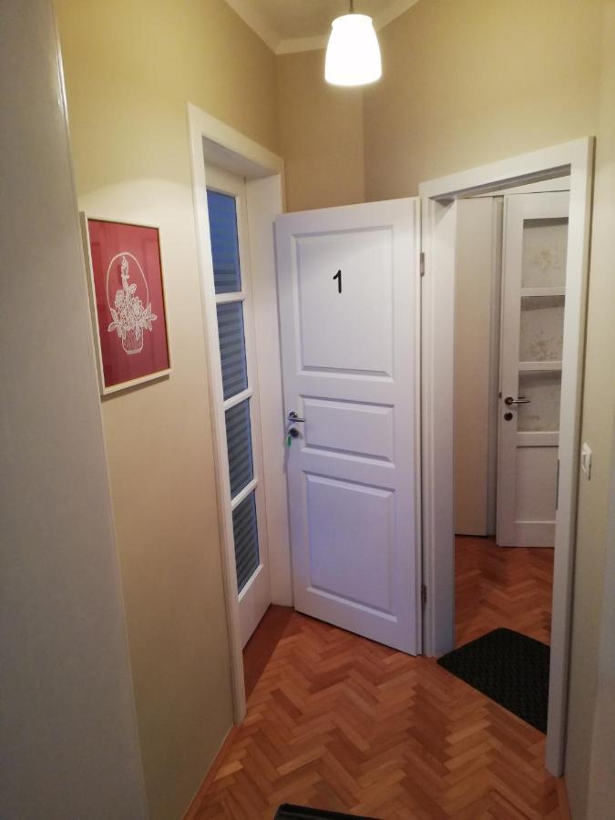 Sobe Sabec Bed and Breakfast Postojna Exteriör bild